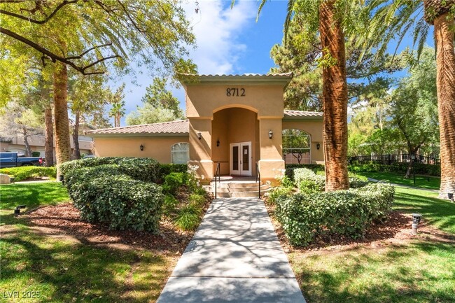 Building Photo - 1705 Hills of Red Dr