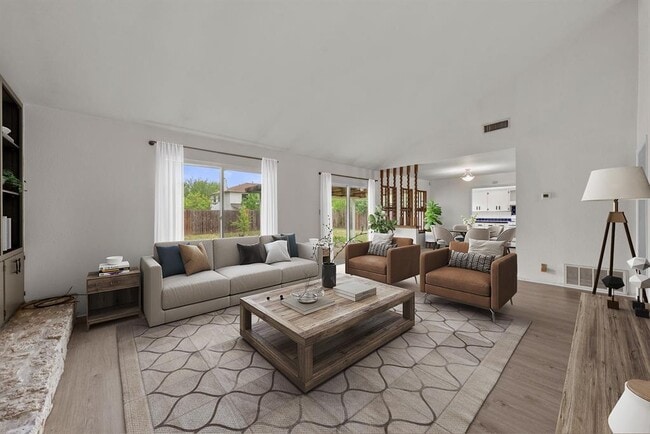 Building Photo - 12906 Irongate Ave