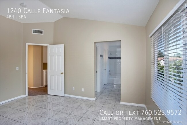 Building Photo - 1240 Calle Fantasia