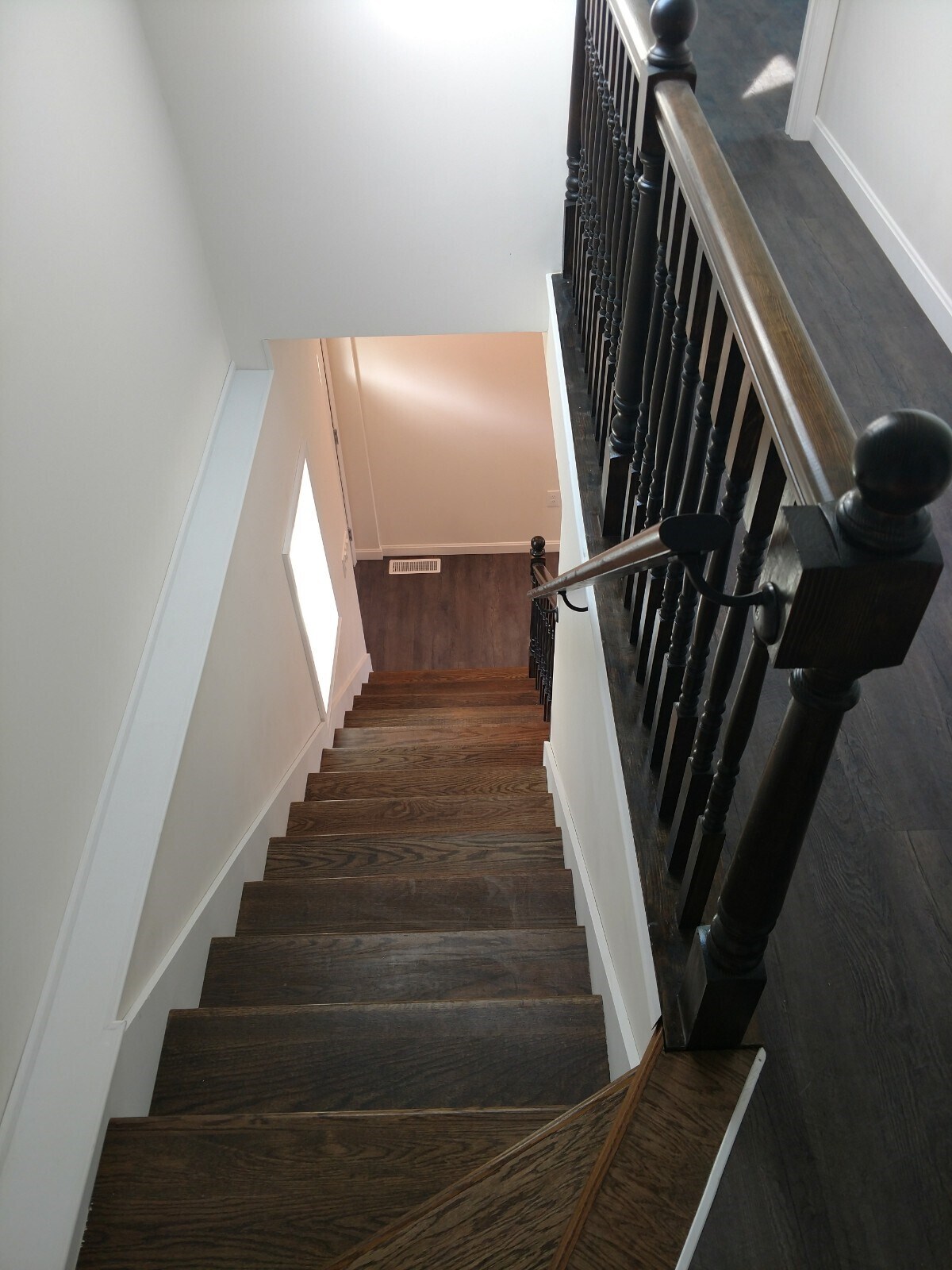 Building Photo - 41 Zapora Dr