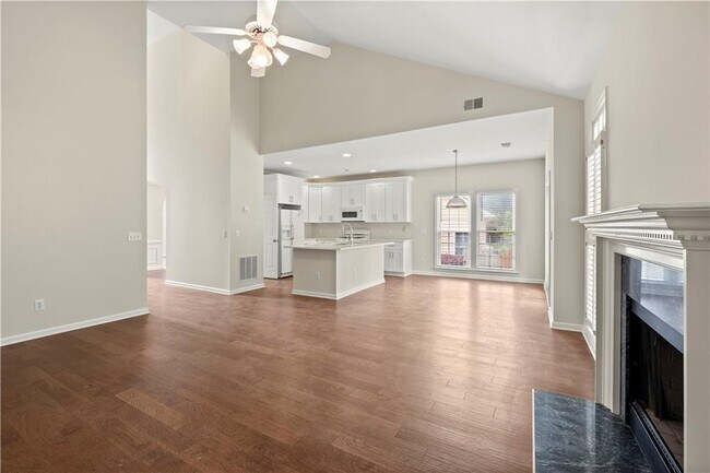 Building Photo - 1124 Sadlers Way