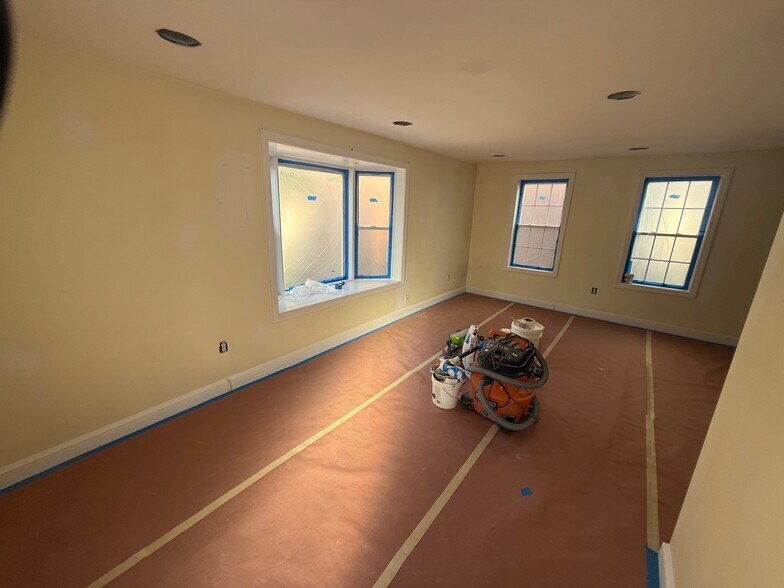 Building Photo - 3 Clarken Ct