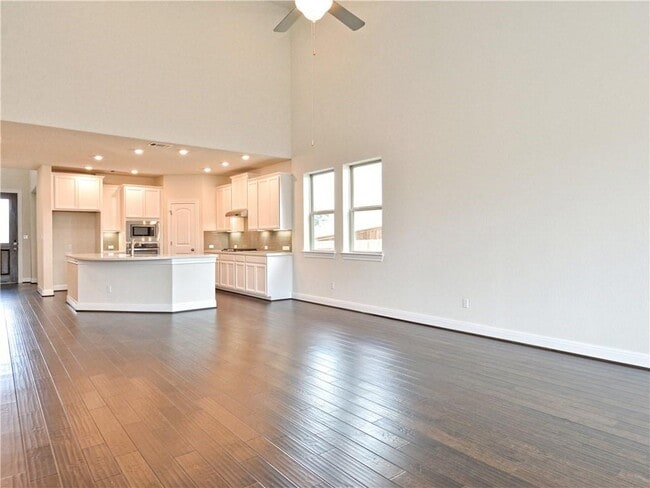 Building Photo - 15716 Cinca Terra Dr