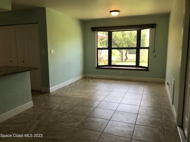 Building Photo - 136 Atlantic Dr