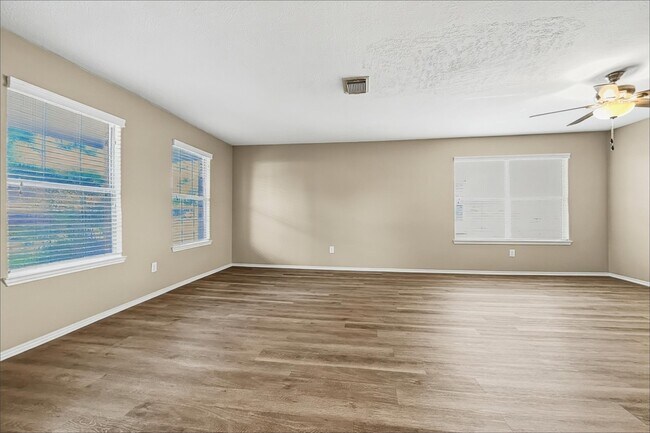 Building Photo - 21406 Sunrise Brook Ln