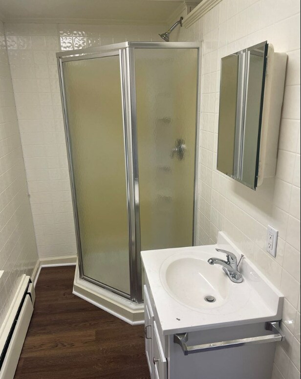 Building Photo - 1 E Water St