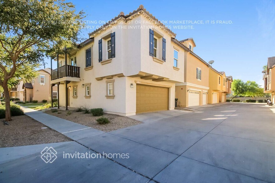 Building Photo - 4165 E Jasper Dr