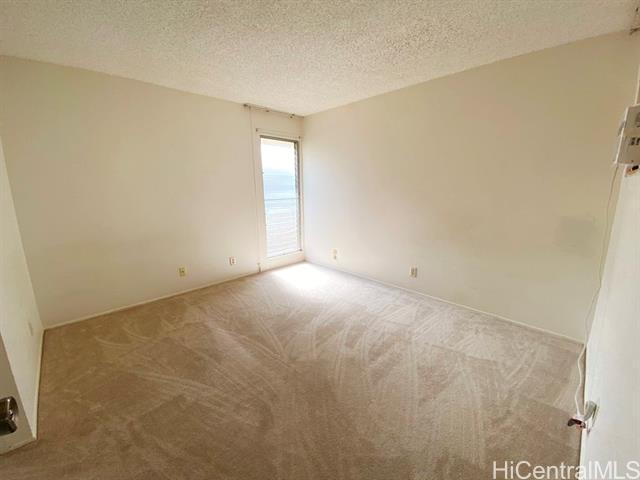 Building Photo - 94-676-676 Makaamoamo Pl