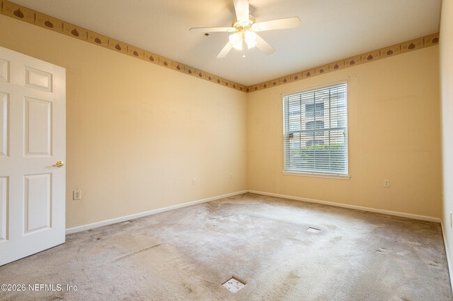 Building Photo - 7990 Baymeadows Cir E