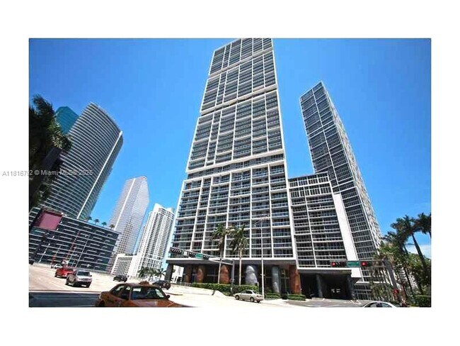 Building Photo - 465 Brickell Ave