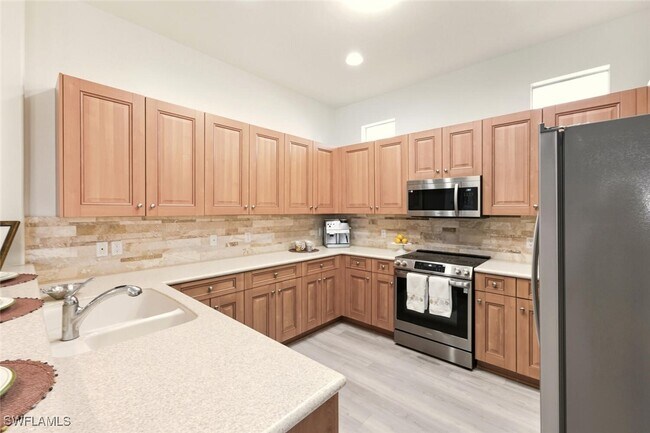 Building Photo - 10800 Fieldfair Dr