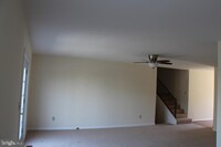 Building Photo - 8651 Chester Ct