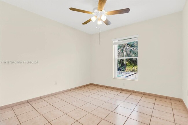 Building Photo - 8405 SW 181st Terrace