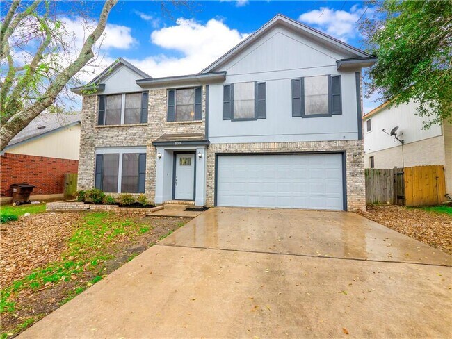 Building Photo - 809 Riverlawn Dr