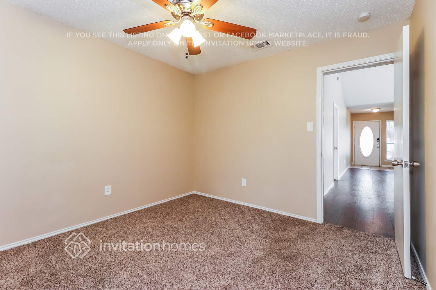 Building Photo - 1216 Hidden Creek Dr