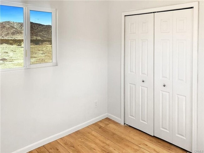 Building Photo - 57220 Mikiska Blvd