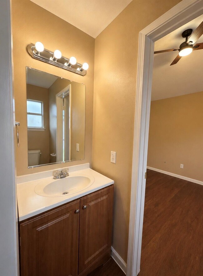 Building Photo - 7310 Arista Dr