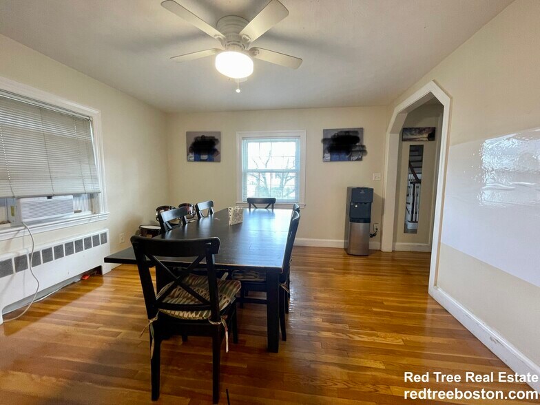 Building Photo - 83 Lexington St