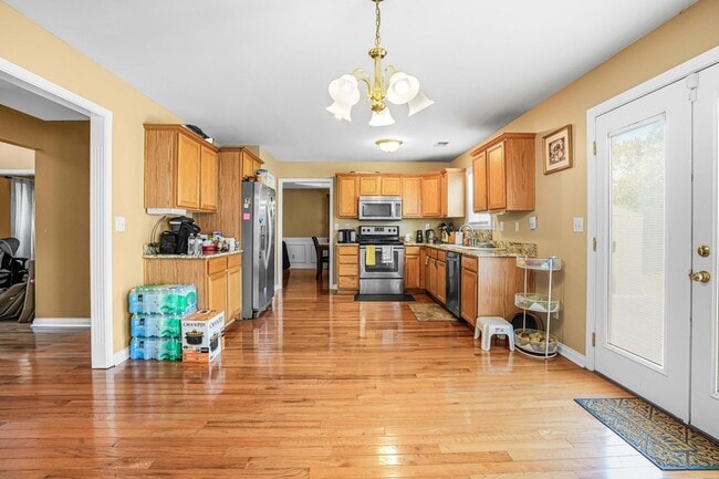 Building Photo - 4317 Saron Dr