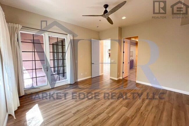 Building Photo - 3Bed/2.5Bath Townhouse w/2 Car Garage in Carefree! $399 MOVE-IN SPECIAL! Move-In Ready on 4/9/2026!