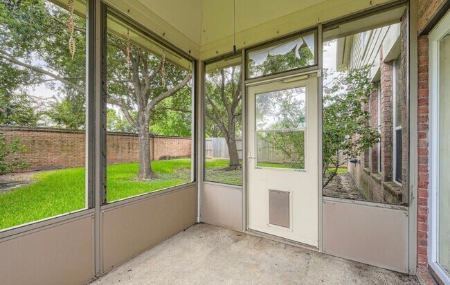 Building Photo - 7503 Boxwood Ridge Ln