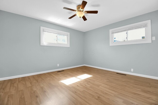 Building Photo - 4344 Broadhurst Dr