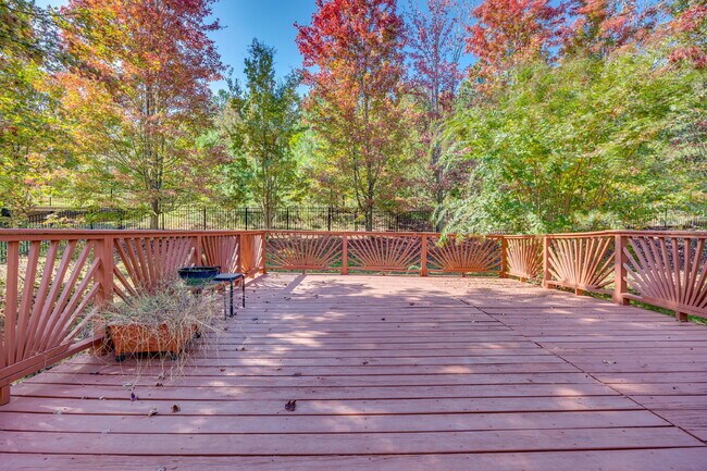 Building Photo - Spacious 4BR Fort Mill Home with Loft, Private Primary Retreat & Fenced Yard