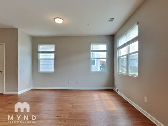 Building Photo - 11973 Fuller St