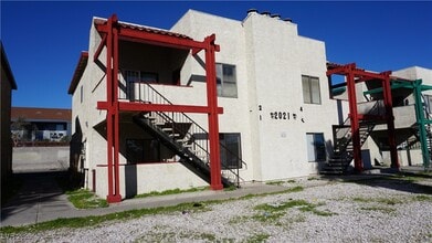 Building Photo - 2021 Winwood St