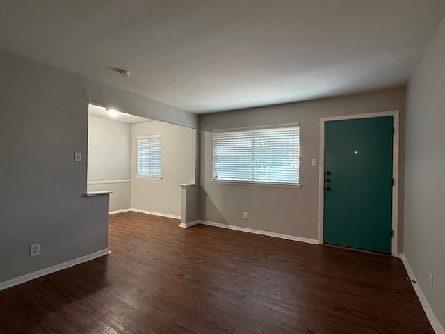 Building Photo - 5004 Live Oak St