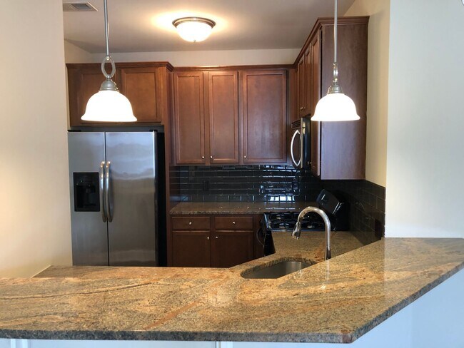 Interior Photo - The Apartments At Weatherby