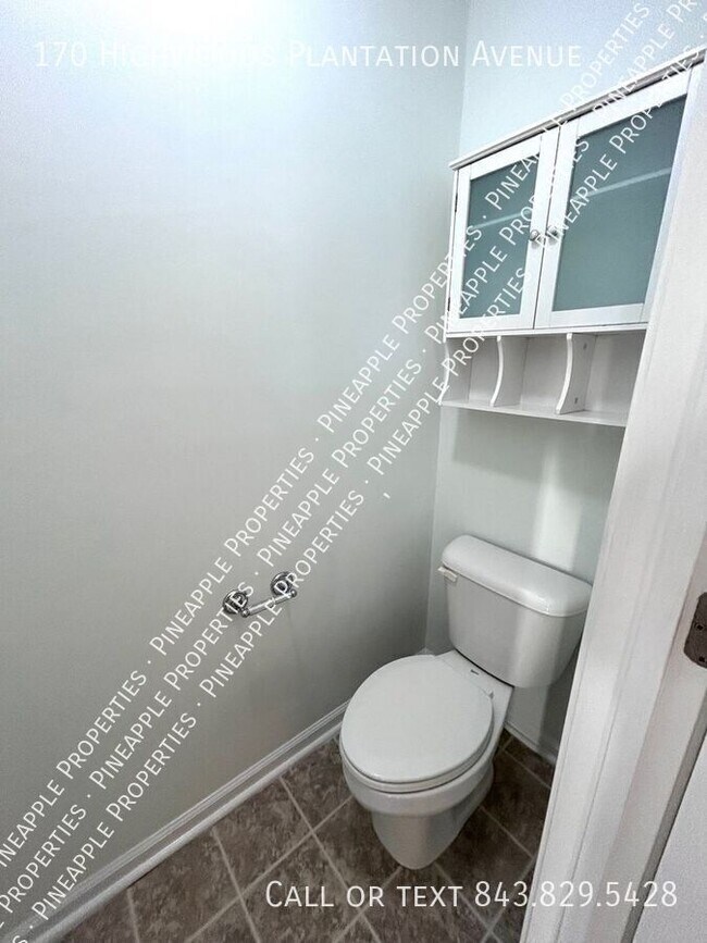 Building Photo - 170 Highwoods Plantation Ave