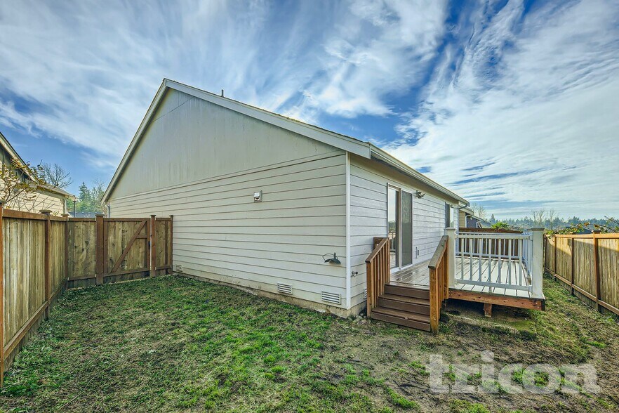 Building Photo - 19906 100th Ave Ct E