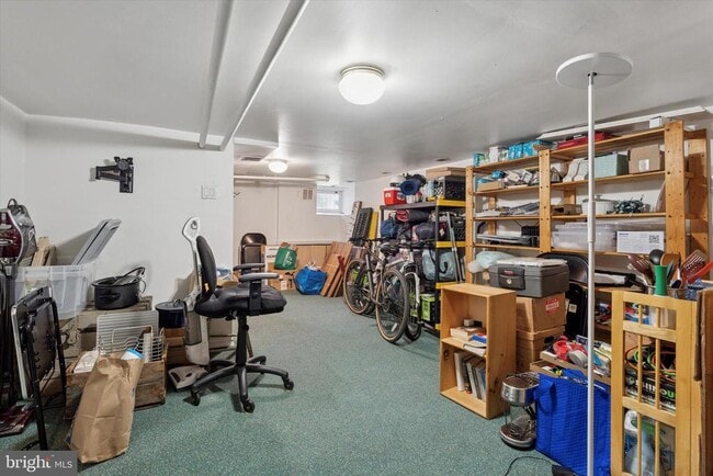 Building Photo - 7125 Cresheim Rd