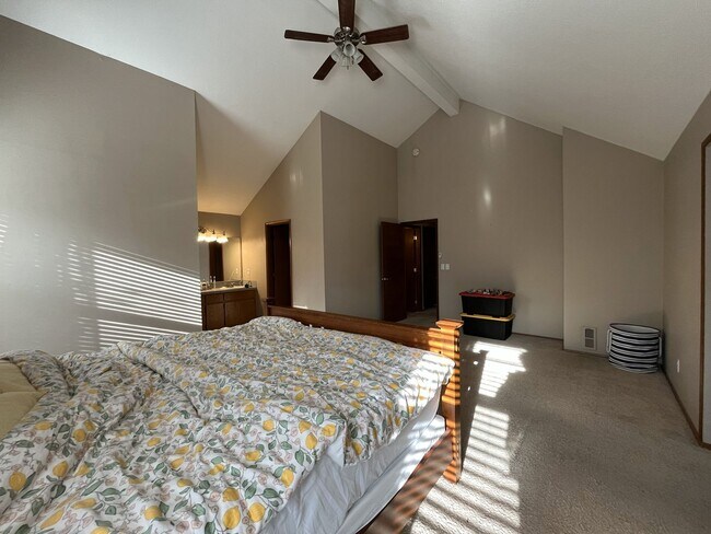 Building Photo - Light-Filled Three Bedroom Home with Private Bonus Space and Outdoor Living