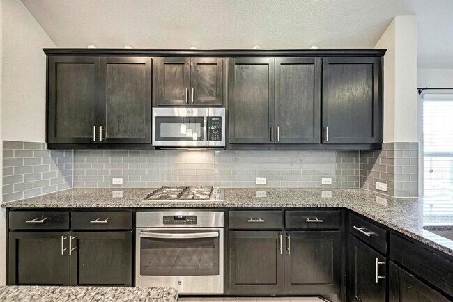 Building Photo - 2969 Diego Dr