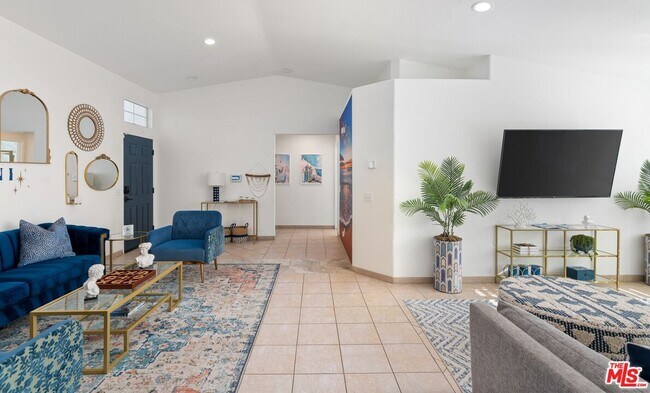 Building Photo - 47519 Margarita St