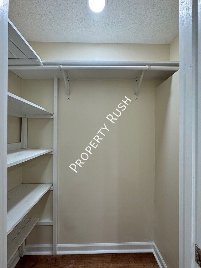 Building Photo - 4921 Charwood Trail NW