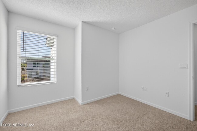 Building Photo - 125 Elmhurst Ln