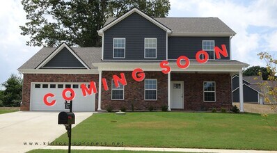 Building Photo - **COMING SOON in Fairview Station**  A real charmer! Perfectly comfortable 4/2.5 family home clos...