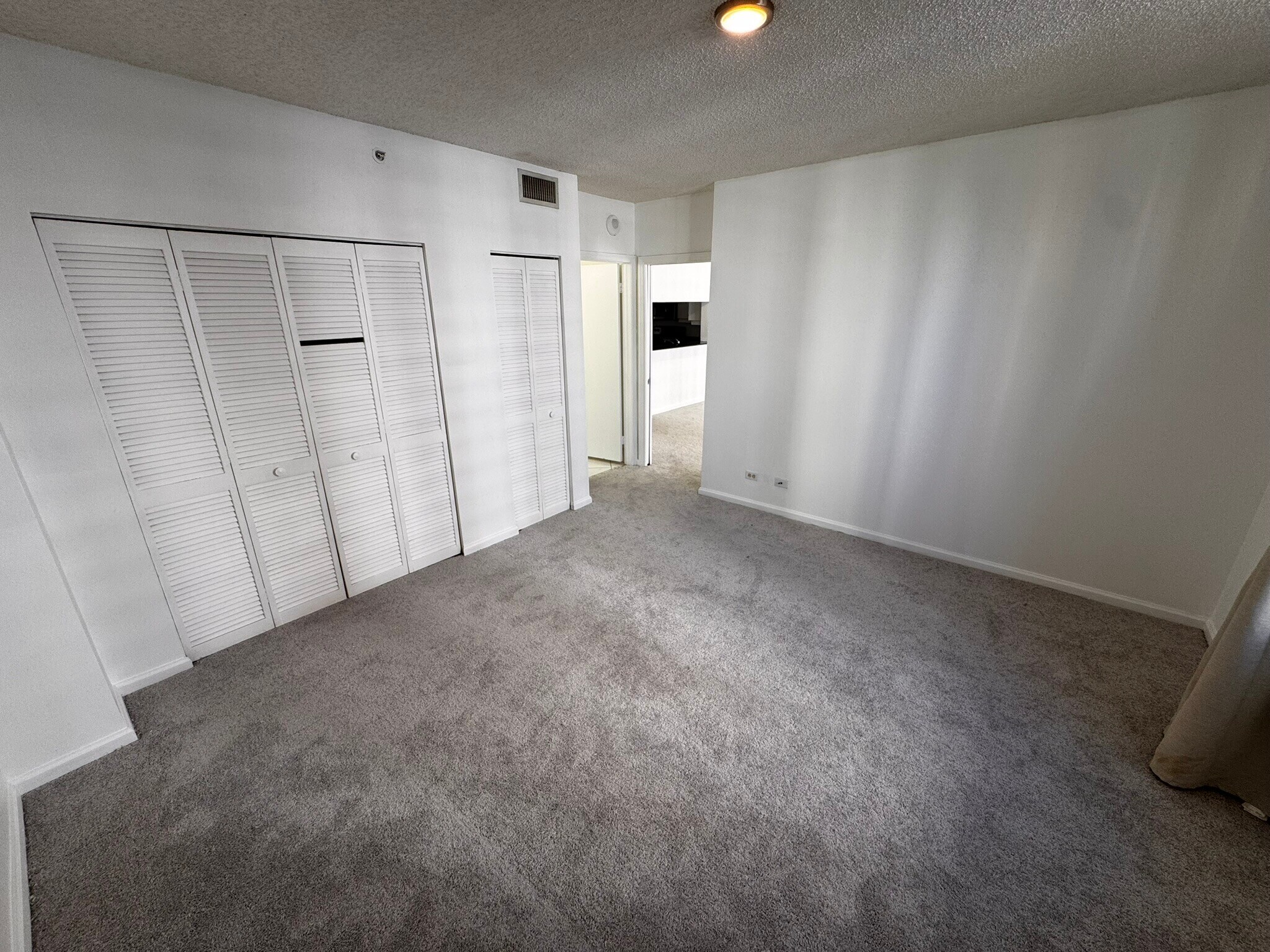 Building Photo - 701 Brickell Key Blvd