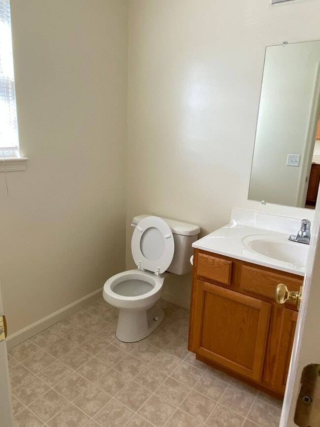 Building Photo - Renovated Home with Open Floor Plan, NEW L...