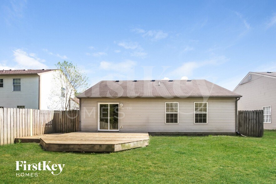 Building Photo - 8332 Country Meadows Dr