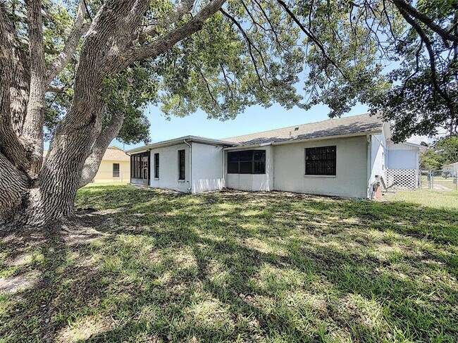 Building Photo - 4181 Glade Rd