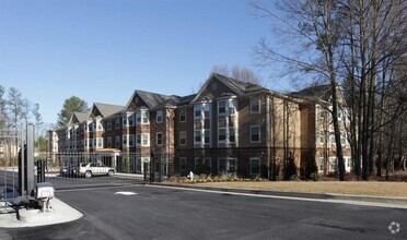 Building Photo - 4695 Redan Rd