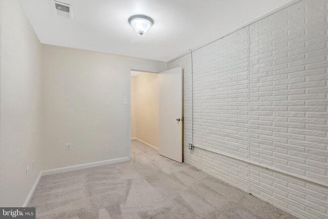 Building Photo - 15350 Inlet Pl
