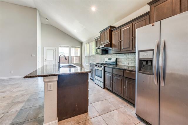Building Photo - 713 Redding Dr