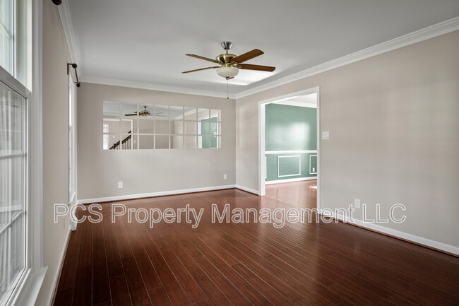 Primary Photo - 3349 Seaton Rd