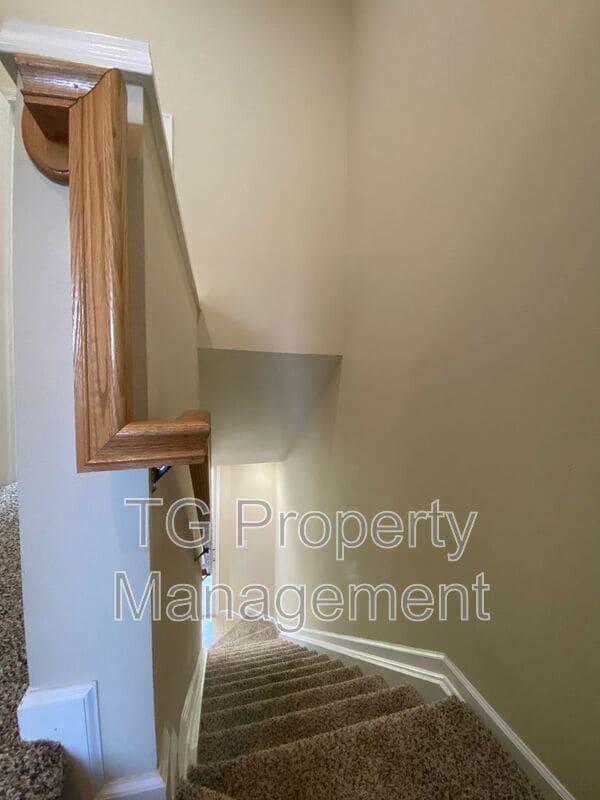 Building Photo - 6515 Arching Branch Cir