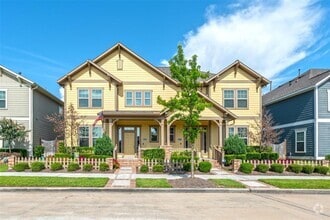 Building Photo - 16930 Makanda Dr